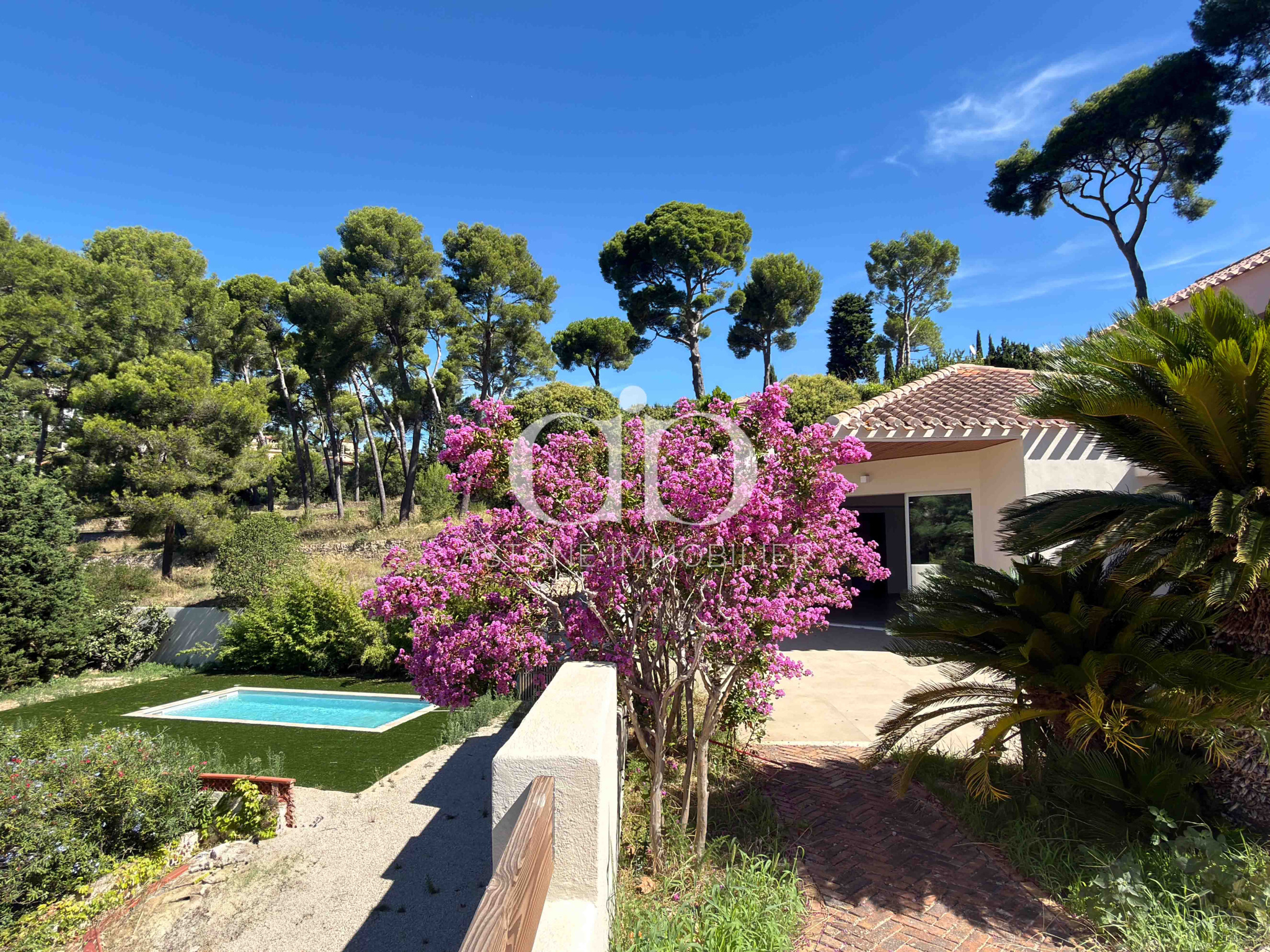 Agence immobilière de ASTONE IMMOBILIER