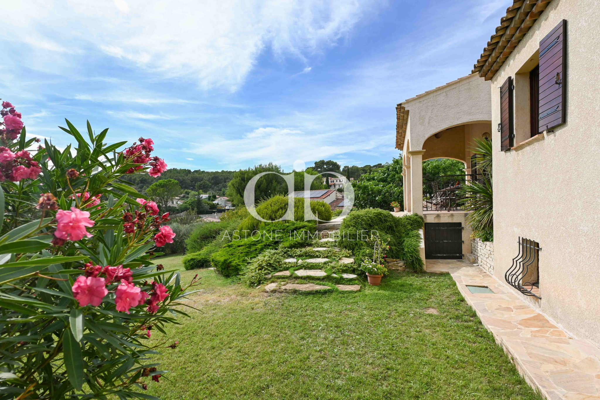 Agence immobilière de ASTONE IMMOBILIER