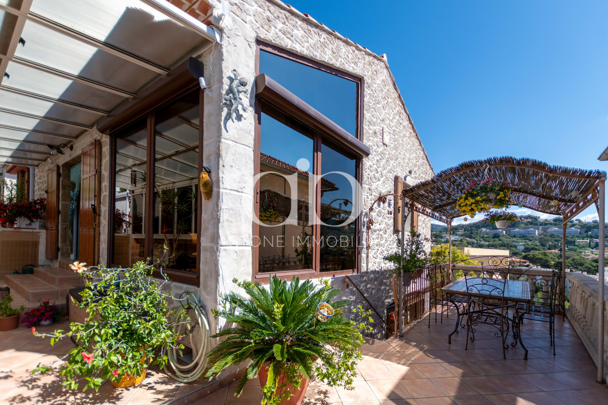 Agence immobilière de ASTONE IMMOBILIER